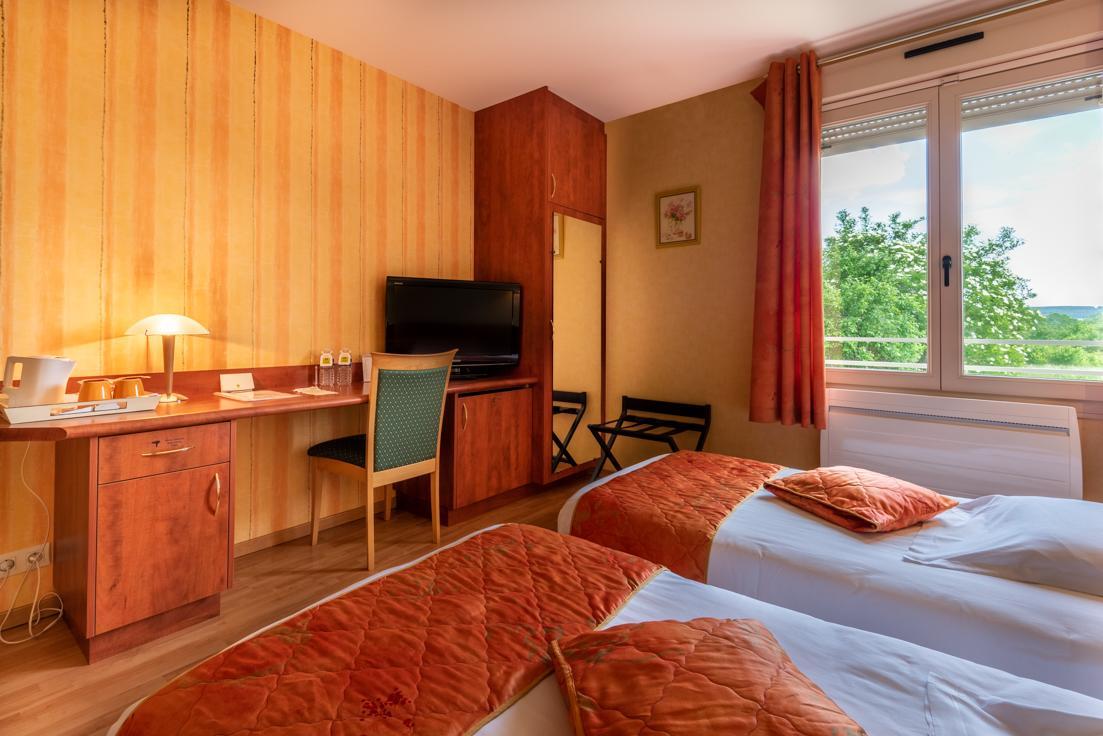 Logis Le Relais De Vacherauville Экстерьер фото