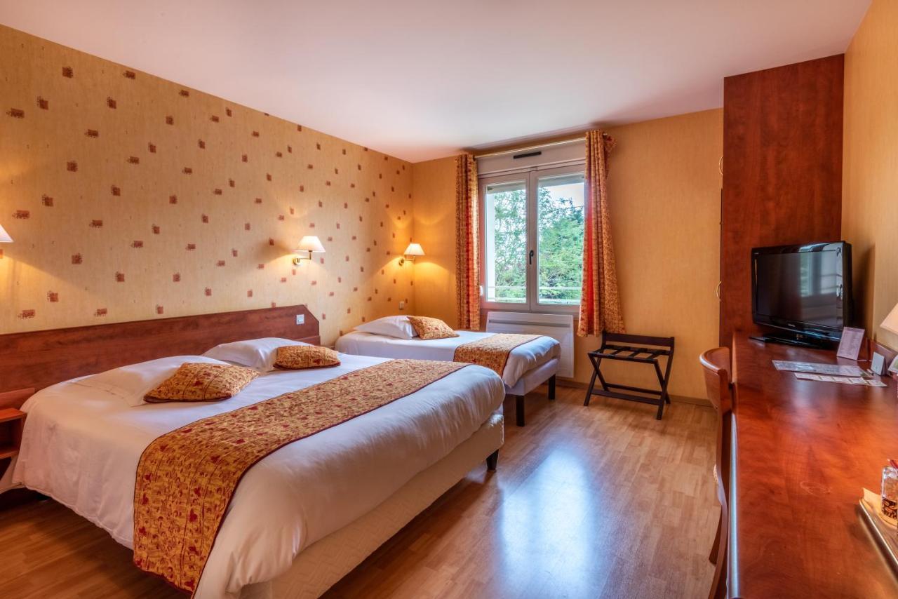 Logis Le Relais De Vacherauville Экстерьер фото